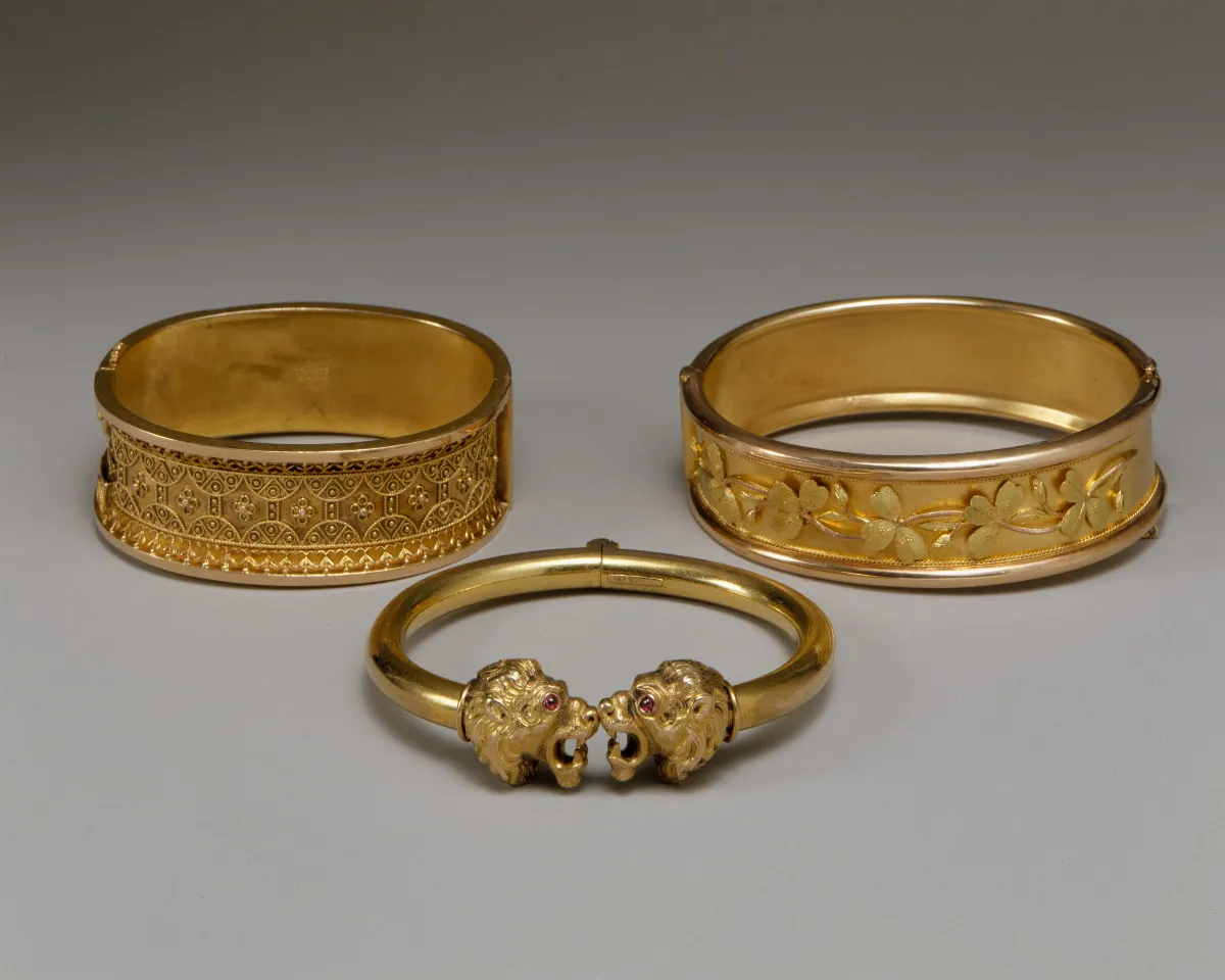 AI Jewelry Photo Editor Online Free: What Works, What Doesn't, and How to Use It