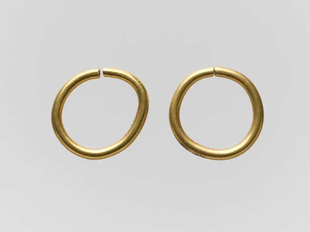 Editing & Clipping Your Jewelry Photos: A Practical Guide